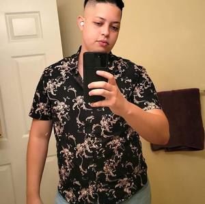 Meet your Posher, Sandro